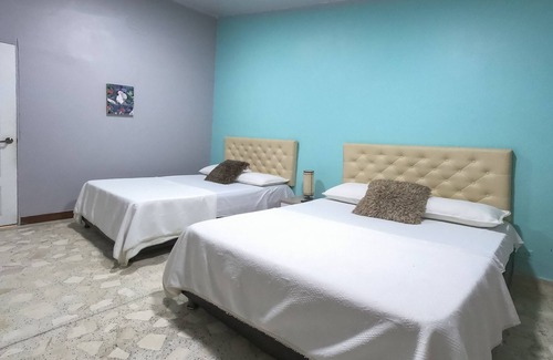 Tierra Bomba Island Bed & Breakfast | PB-T15 HABITACION DOBLE EN BARU CON WIFI
