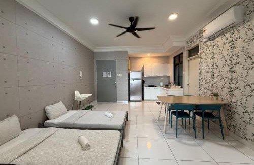 Taman Bukit Mewah Apartment | PB1406 Two bedroom 6-7pax beside paradigm mall