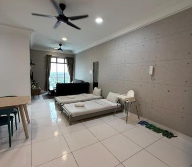 Taman Bukit Mewah Apartment | PB1406 Two bedroom 6-7pax beside paradigm mall