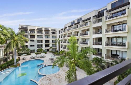 Washington House | PC314 - Pool View - Couple or Family with kids - 1BR