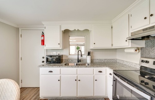 Parker House | PCB Home w/St Andrews Bay Views, Deck & Porch!
