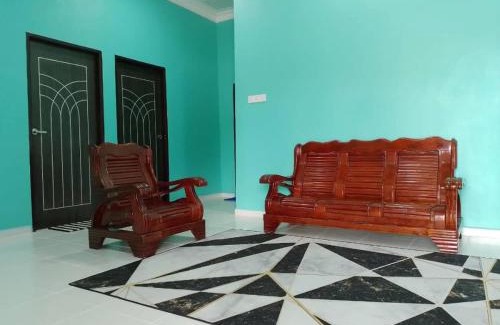 Keladong House | PCB PURPLE GUEST HOUSE