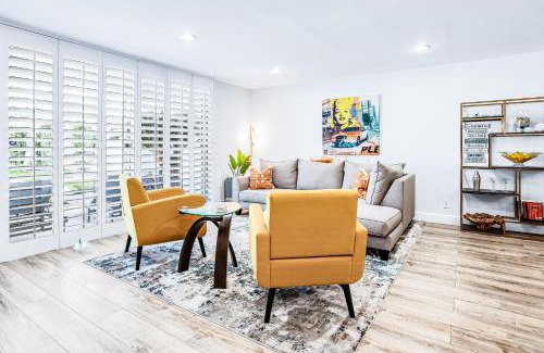 Palm Desert Apartment | PD Retreat Permit# STR2022-0253