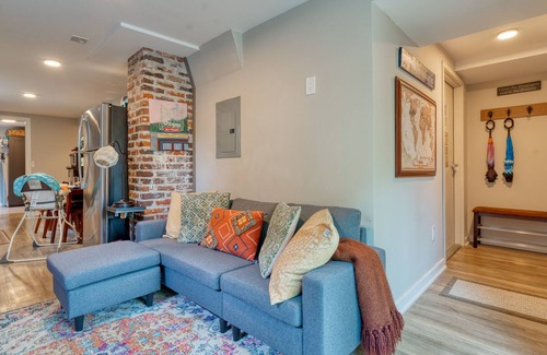 Portland Apartment | PDX/St Johns Hideaway