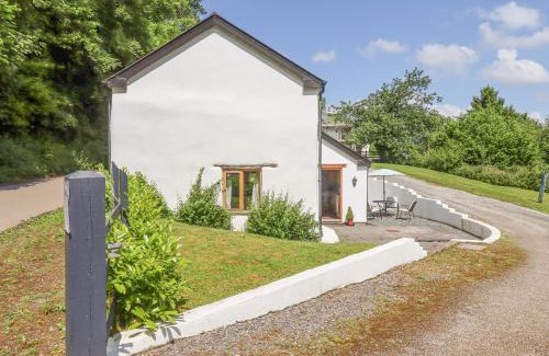 Ash Mill House | Peace Cottage