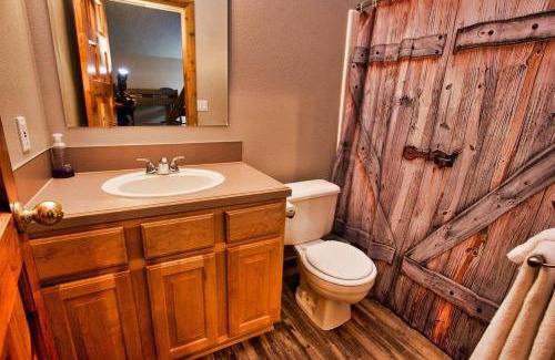 McCall House | Peace in the Pines by Casago McCall - Donerightmanagement