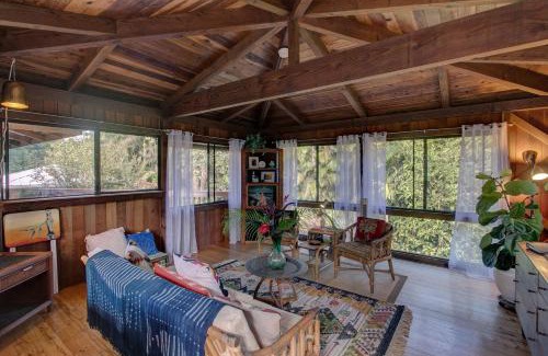Keaau House | Peace of Paradise cabin
