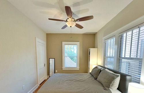 Riviera Bay Apartment | Peaceful 1/1 Apt - Downtown 10 minutes