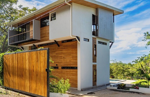 Nicoya Peninsula Villa | Peaceful 1Bedroom Villa in Guanacaste Province with Captivating Views
