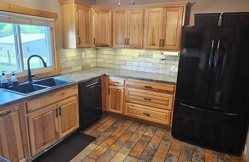 Marne House | Peaceful 3-bedroom dog-friendly house on 2.5 acres between GR and Allendale