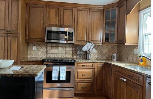 Little Italy House | Peaceful 3-bedroom house in weddington