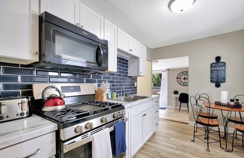 Normal House | Peaceful 3 Bedroom-Pet Friendly Home in Quiet Area