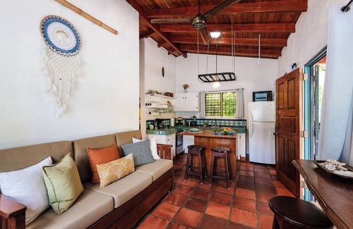 Junquillal House | Peaceful 3BR beach retreat w/private pool, fast WiFi, & AC. Walk to Playa Junquillal. Includes detached casita.