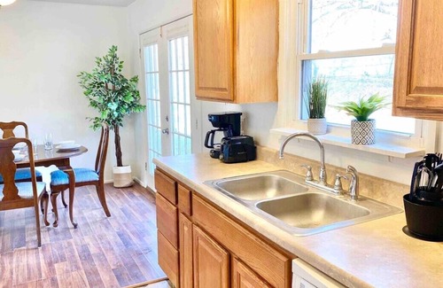 Fairborn House | Peaceful 3BR Home w/ Fenced YRD | Near WSU + WPAFB