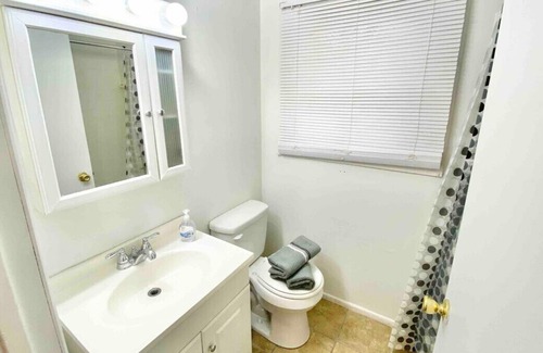 Fairborn House | Peaceful 3BR Home w/ Fenced YRD | Near WSU + WPAFB
