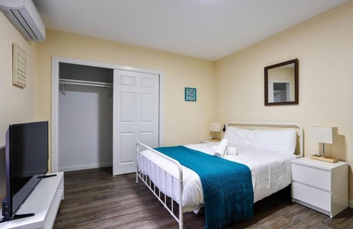Long Pond House | Peaceful 4 Bedroom Home-Close to Skiing Water Pk