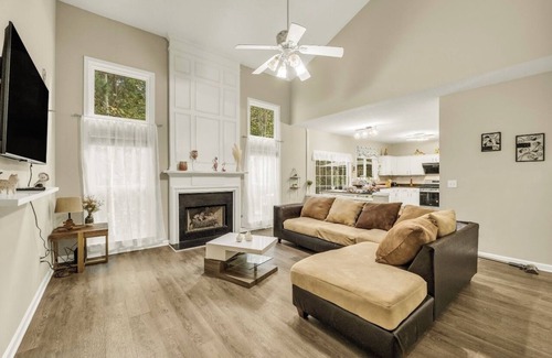 Duluth House | Peaceful 4-bedroom house with AC in charming Duluth