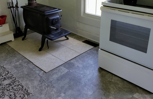 Jefferson House | Peaceful and private in this 1922 authentic farmhouse.