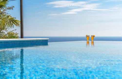Mlini House | Peaceful and quiet place with private infinity edge pool and beautiful view