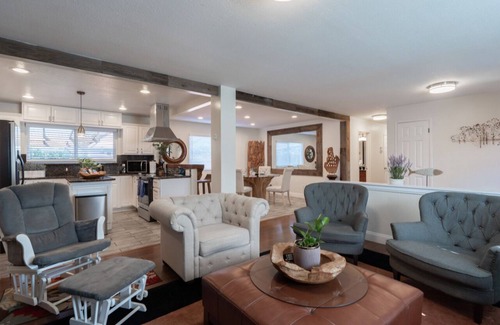 Marina House | Peaceful Boutique Home near Monterey, Carmel, Pebble Beach, Big Sur STR25-000020