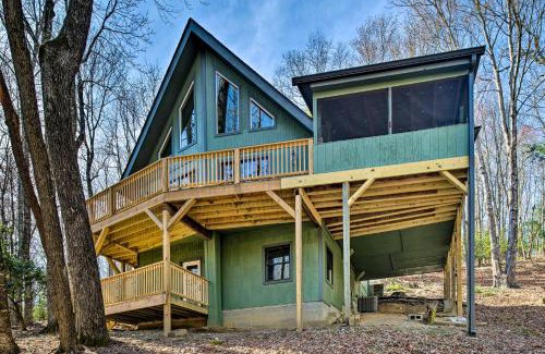 Brevard House | Peaceful Brevard Mountain Cabin Hike, Golf and Swim