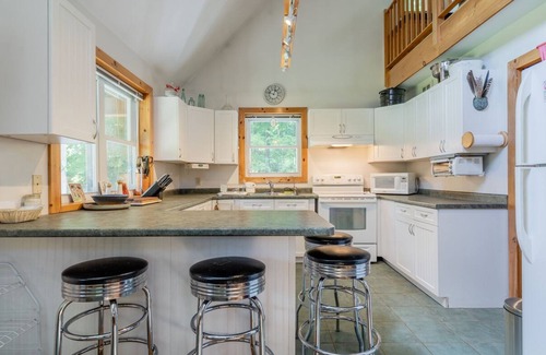 Minden House | Peaceful Cottage 2BDR 1BATH HDTV BBQ WIFI