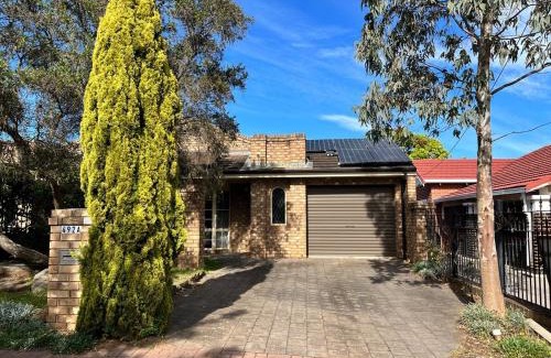 Hazelwood Park Villa | Peaceful cottage Burnside area