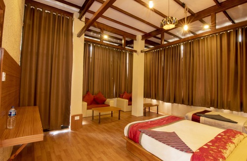 Baluwapati Deupur Hotel | Peaceful Cottage & Cafe du Mont