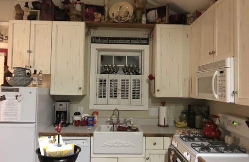 Altamont Cottage | Peaceful Cottage on the Linville River Elev. approx. 3400 Close to 3 Ski Areas