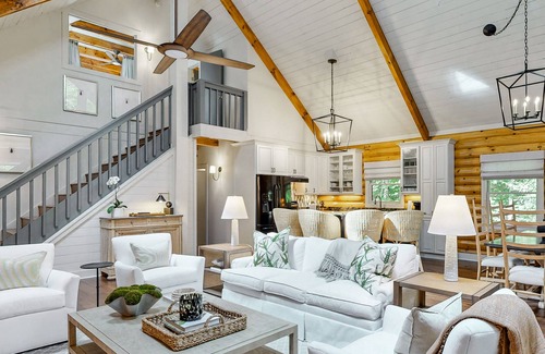 Cullowhee House | Peaceful Cove Lake House - Private Lake Glenville Access