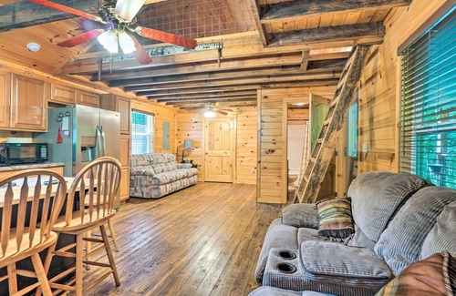 Chickamauga Lake Cabin | Peaceful Decatur Cabin w/Grill & Fire Pit!