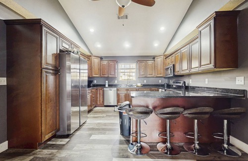 Kodak Cabin | Peaceful family-friendly home with games, hot tub, fire pit, and great location!