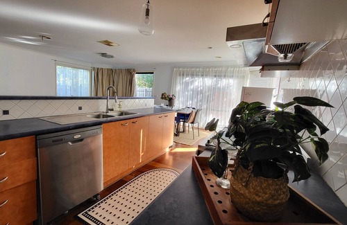 Seabrook Villa | peaceful family house for 8