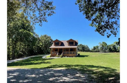 Pelsor Cabin | Peaceful FamilyCabin ,sleeps 8, pet friendly