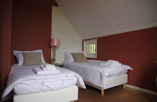 Municipality of Utrechtse Heuvelrug Other | Peaceful Farmhouse in Doorn near Forest