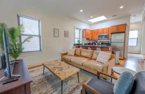 Fenway–Kenmore Apartment | Peaceful Fenway 1br Patio Keyless Entry