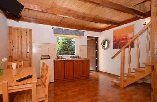 Darlowo House | Peaceful Holiday Home in Domaslawice with Swimming Pool