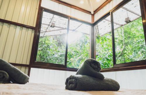 Puerto Viejo de Talamanca House | Peaceful Jungle Villa Cooper - Pool & Parking for 2 persons