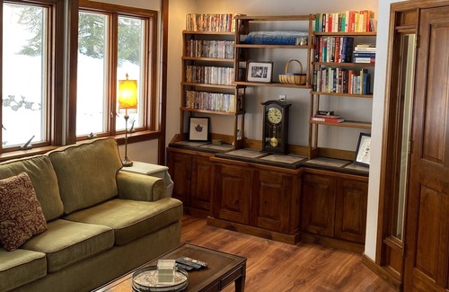 Morgan Ski Chalet | Peaceful Lake House w/ Lake Views + Beach Access
