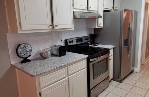Fayetteville House | Peaceful living - Minutes from the studios/downtown Atlanta and is private