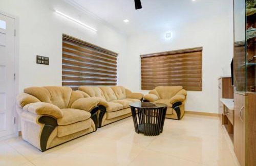 Kochi Villa | Peaceful Living Suite - 4 Bedroom Villa