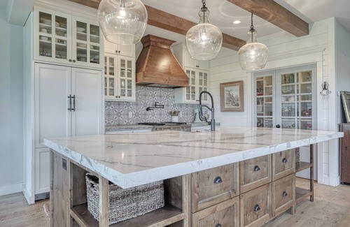 Rexburg Other | Peaceful Luxury Farmhouse Stay in Rexburg - Sleeps up to 22 people