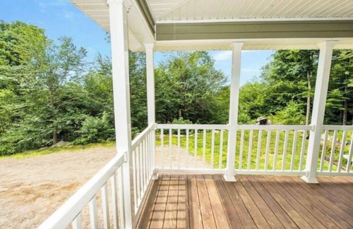 Kingfield House | Peaceful Maine Home with Mountain Views