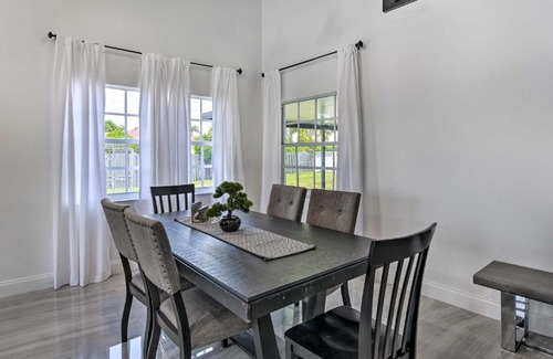 Miami Gardens House | Peaceful Miami Gardens Getaway with Lake Views!