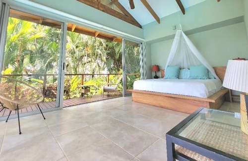 Ostional House | PEACEFUL MINIMALIST HOUSE NEAR NOSARA w/large pool