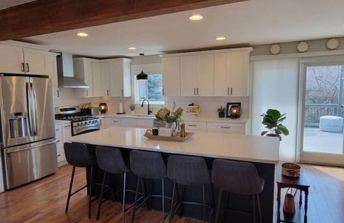 Farviews - Pattee Canyon House | Peaceful Missoula Mountain View Home