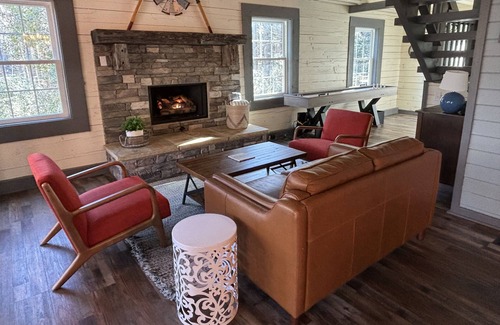 Maggie Valley House | Peaceful Modern Farmhouse Cottage with hot tub and creek, close to town