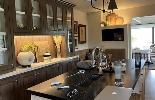 Altadena House | Peaceful Mountain Villa - Min of 6 months