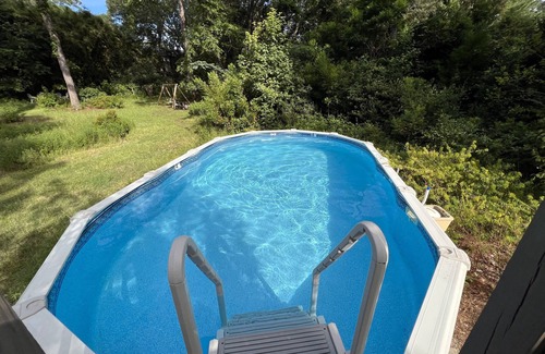 Mossy Oaks House | Peaceful Nature Retreat Centrally Located with Pool - Family-Friendly
