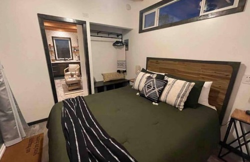 Escondido Other | Peaceful new Tiny Home on farm, steps to wineries!n
